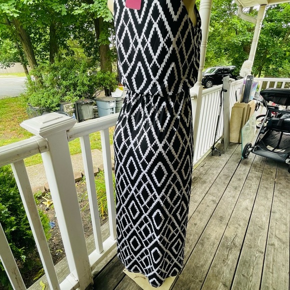 Magic geometric maxi dress - Picture 3 of 10